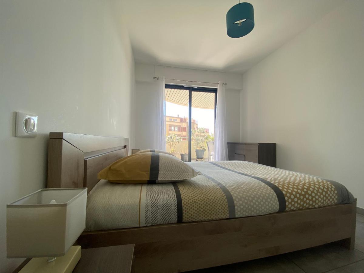 Appartement T2 De Standing Avec Parking A 250 Metres De La Plage, Route Des Sanguinaires, Ajaccio Αζάτσιο Εξωτερικό φωτογραφία